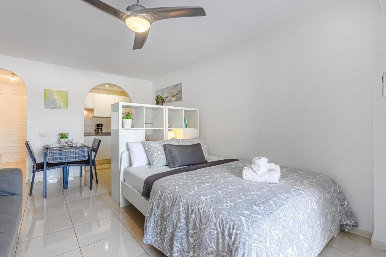 Fantastic Large Studio In Front Of Beach Heated Pool Wifi Арона Экстерьер фото