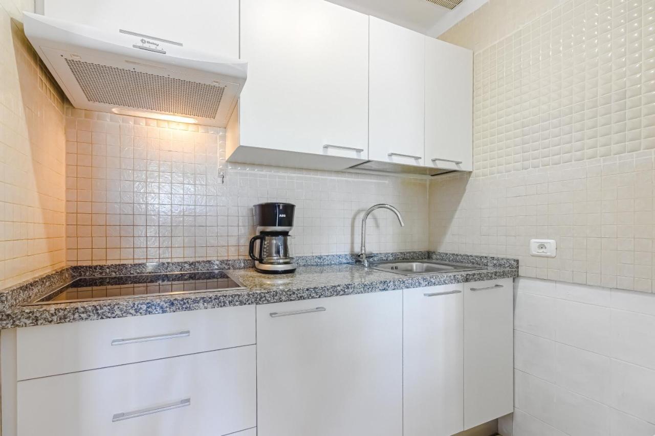 Fantastic Large Studio In Front Of Beach Heated Pool Wifi Арона Экстерьер фото