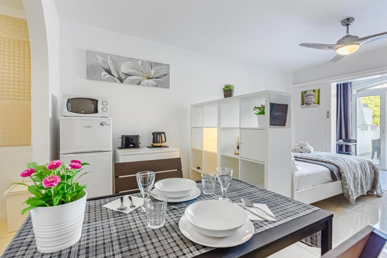 Fantastic Large Studio In Front Of Beach Heated Pool Wifi Арона Экстерьер фото
