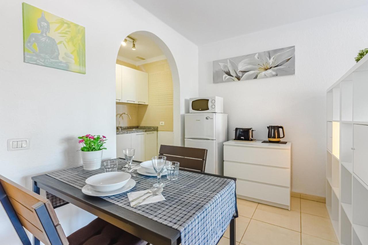 Fantastic Large Studio In Front Of Beach Heated Pool Wifi Арона Экстерьер фото
